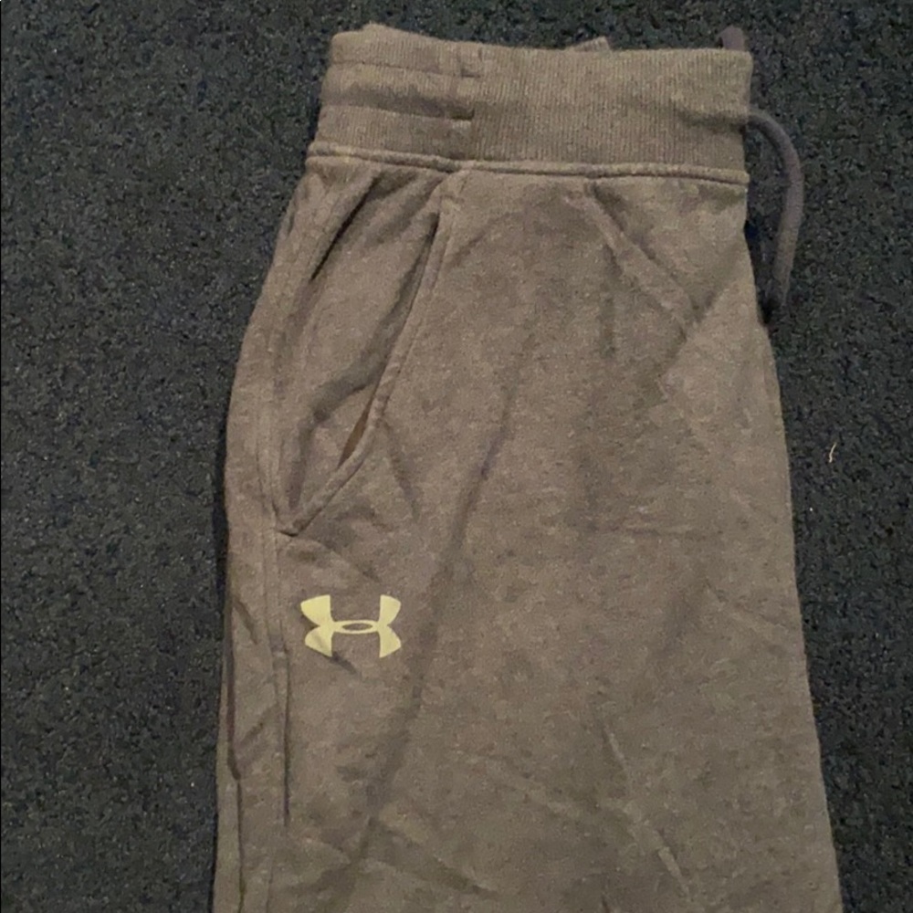 Uber Armour size L Joggers